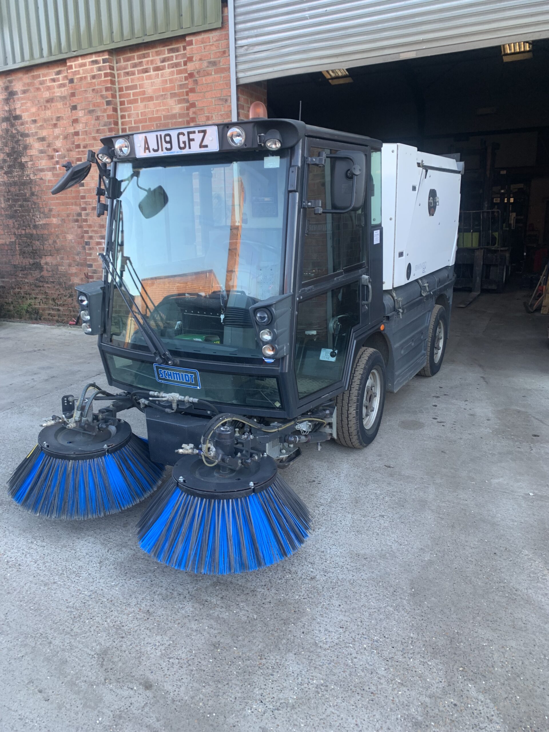 2019 Schmidt Swingo Euromod 3B with Power wash